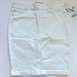 White Chloe Pencil Skirt